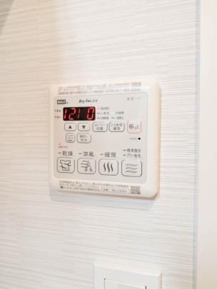 �y���̑��z�@�Z�L�����e�B