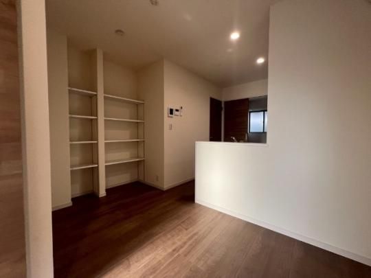 �y���̑��z�@���r���O