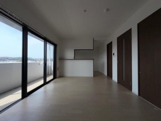 �y���̑��z�@���r���O