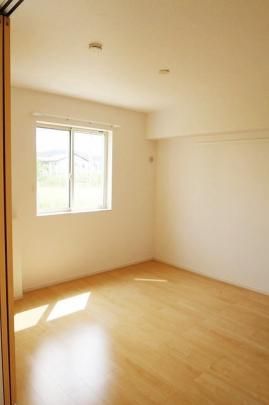 �y���̑��z�@���̑������E�X�y�[�X