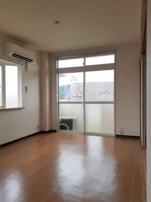 �y���̑��z�@���r���O