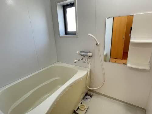 �y���̑��z�@�o�X�^�V�����[