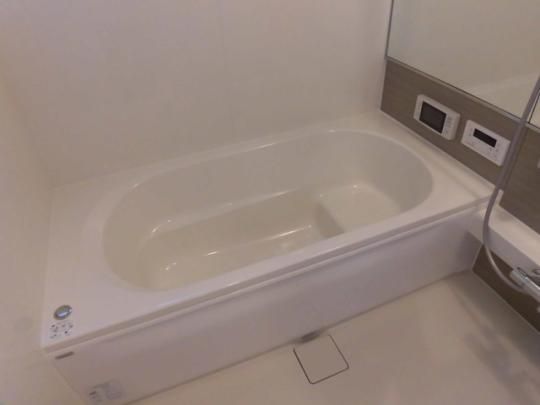 �y���̑��z�@�o�X�^�V�����[