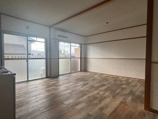 �y���̑��z�@�o�X�^�V�����[