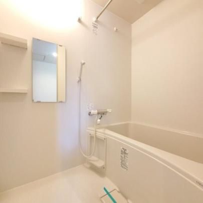 �y���̑��z�@�o�X�^�V�����[