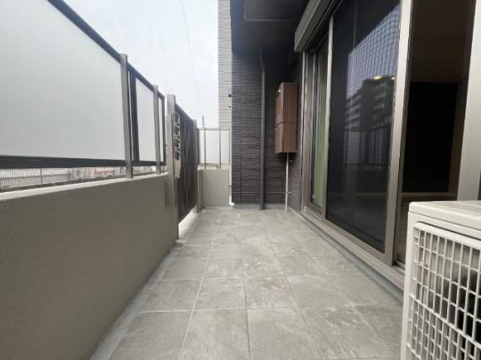 �y���̑��z�@�o���R�j�[