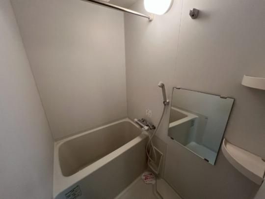 �y���̑��z�@�o�X�^�V�����[