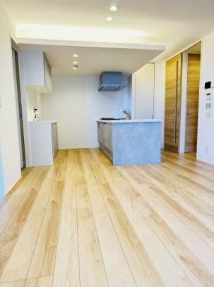 �y���̑��z�@���r���O