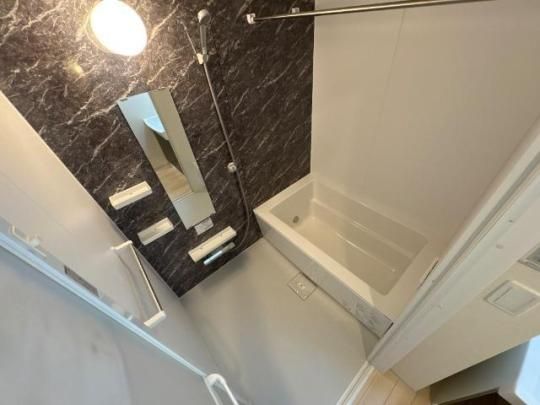 �y���̑��z�@�o�X�^�V�����[