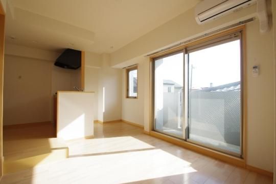 �y���̑��z�@���r���O