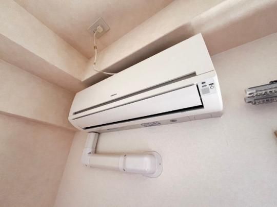 �y���̑��z�@�o���R�j�[