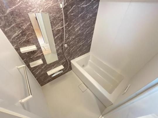 �y���̑��z�@����̐F�E�d�l�͑��Ⴊ�������܂��i�C��