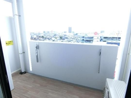 �y���̑��z�@�o���R�j�[