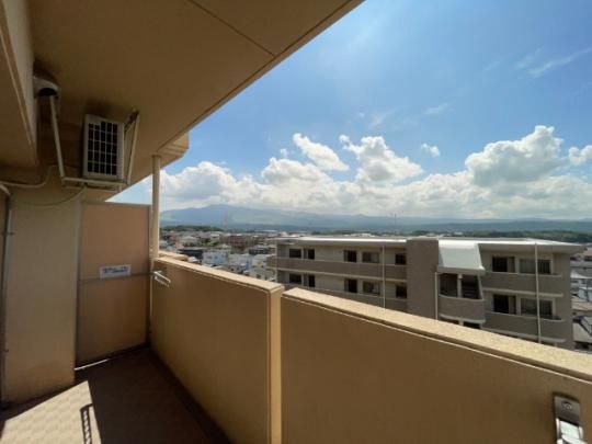 �y���̑��z�@�o���R�j�[