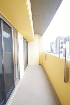 �y���̑��z�@�o���R�j�[