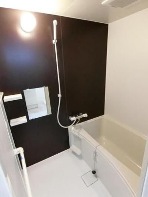 �y���̑��z�@�o�X�^�V�����[